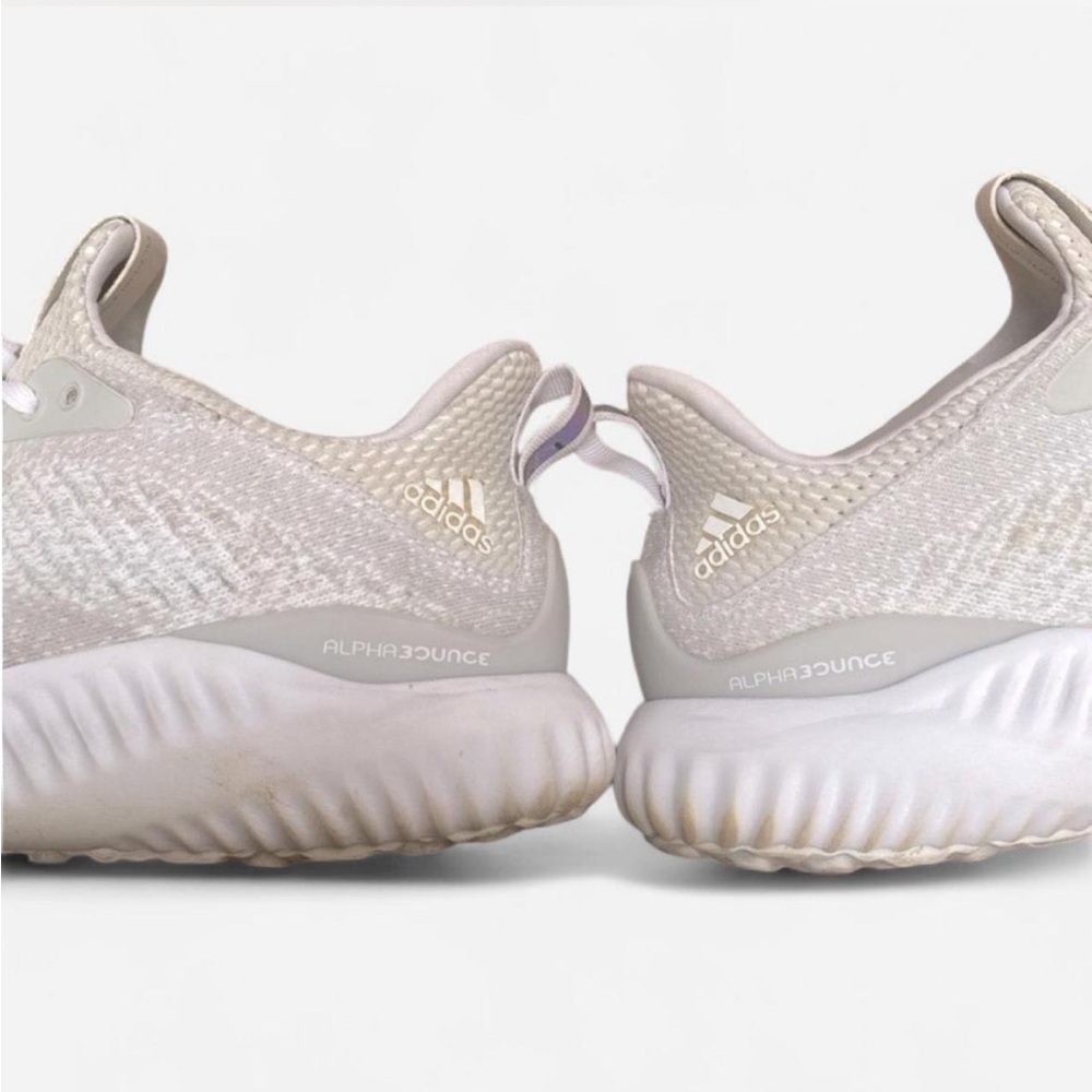 🌲 Adidas Alpha Bounce Off White Sneakers Cushion Sole 9.5 - Picture 5 of 9